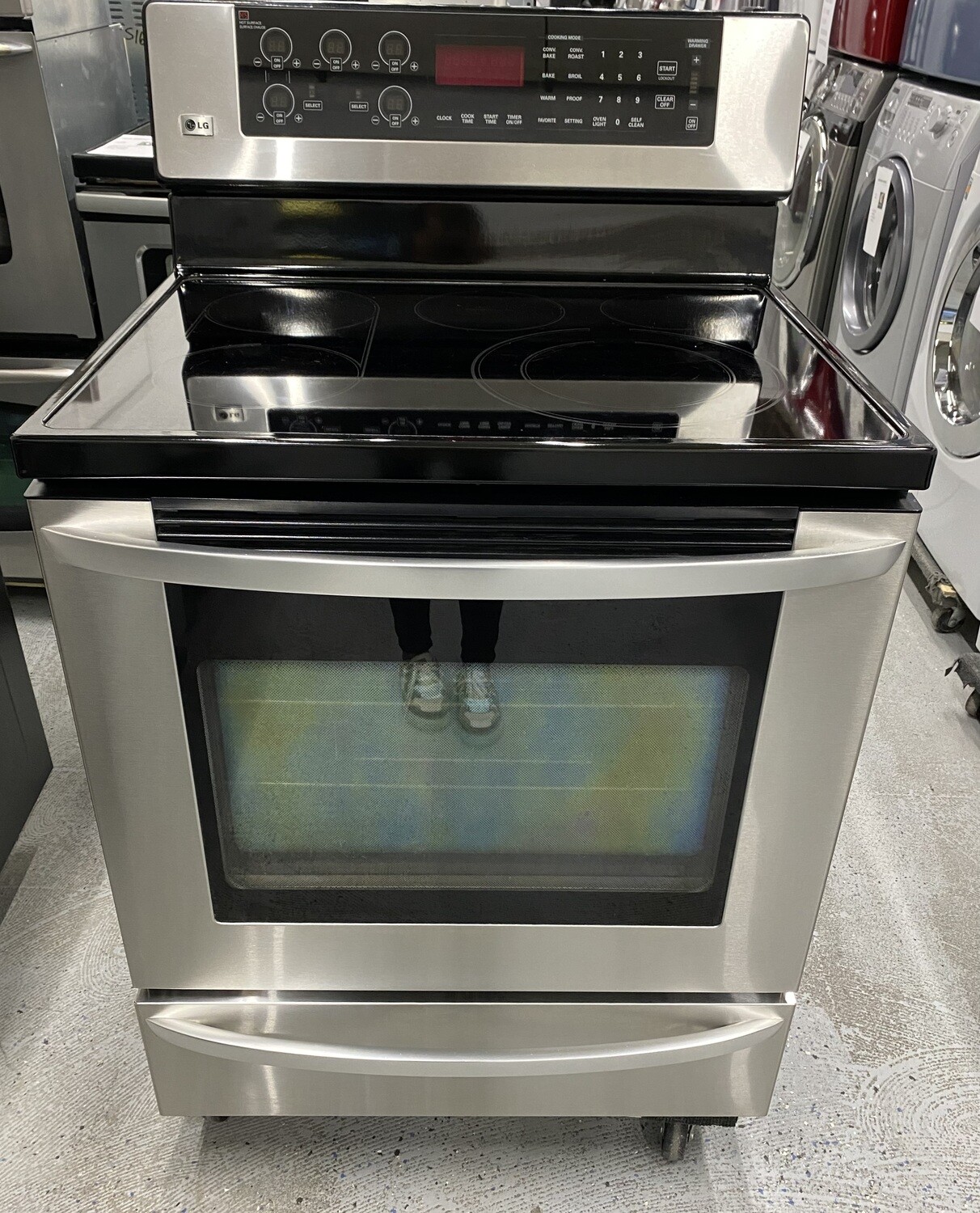 LG STAINLESS STOVE 908MMYF00034