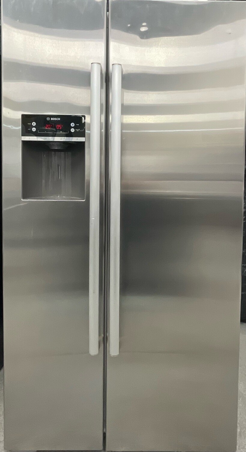 Bosch SideBySide Refrigerator FD9206