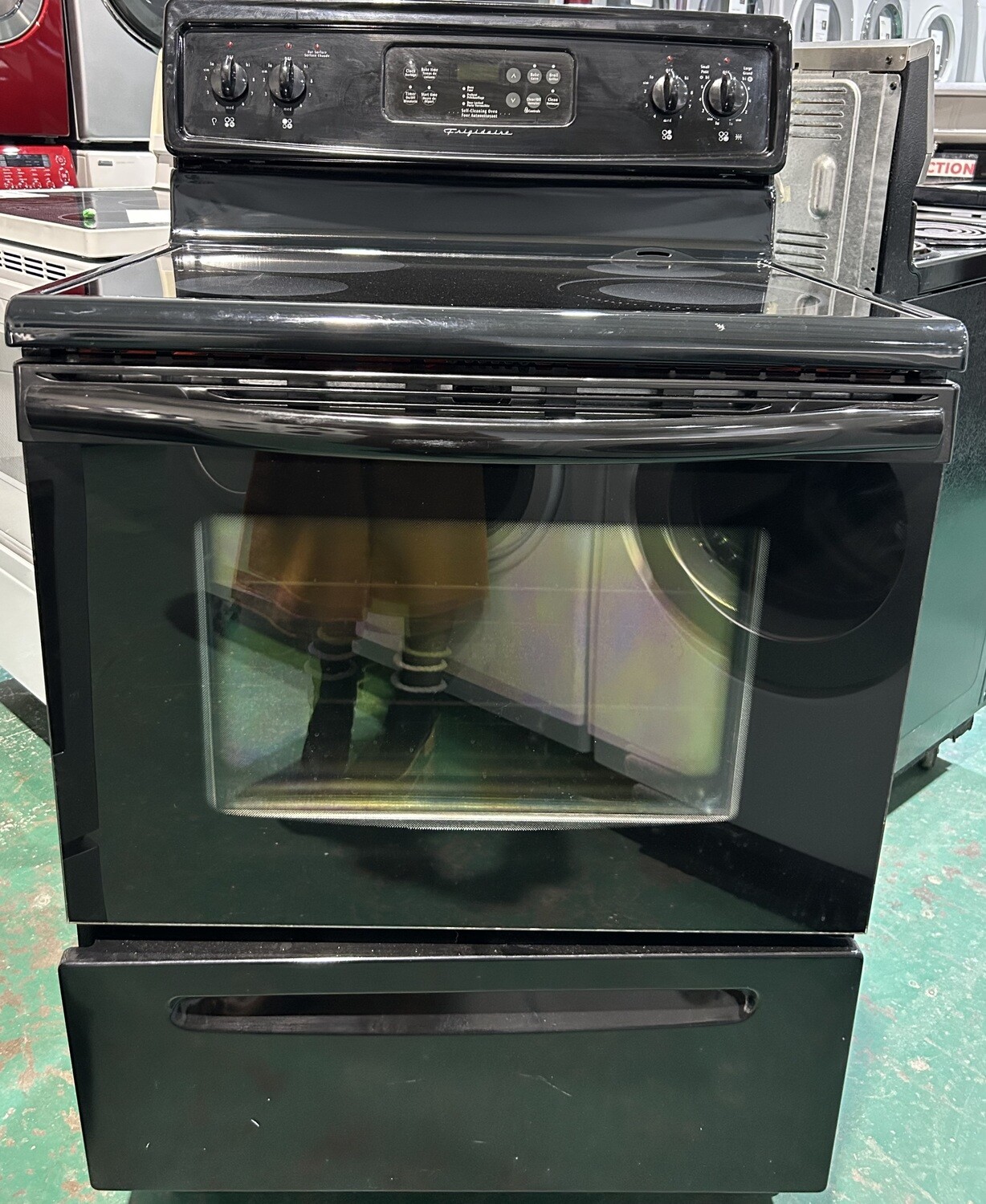 Frigidaire GlassTop Stove CFEF372EB1