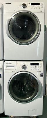 Samsung Washer (WF331ANW/XAA) and Dryer (DV331AEW/XAC) Set