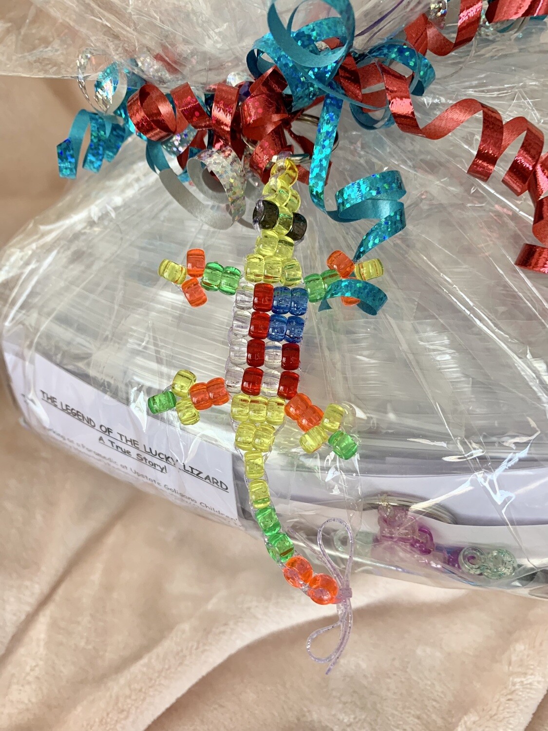 Lucky Lizard Send-A-Smile Basket - American Flag Design