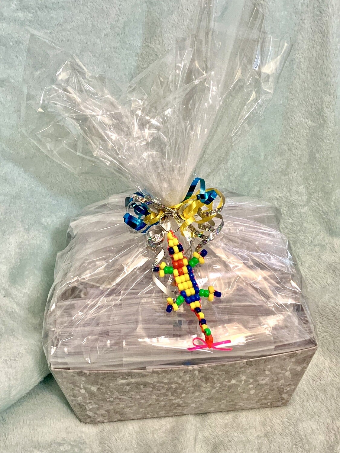 Lucky Lizard Send-A-Smile Basket - Love the Journey Design