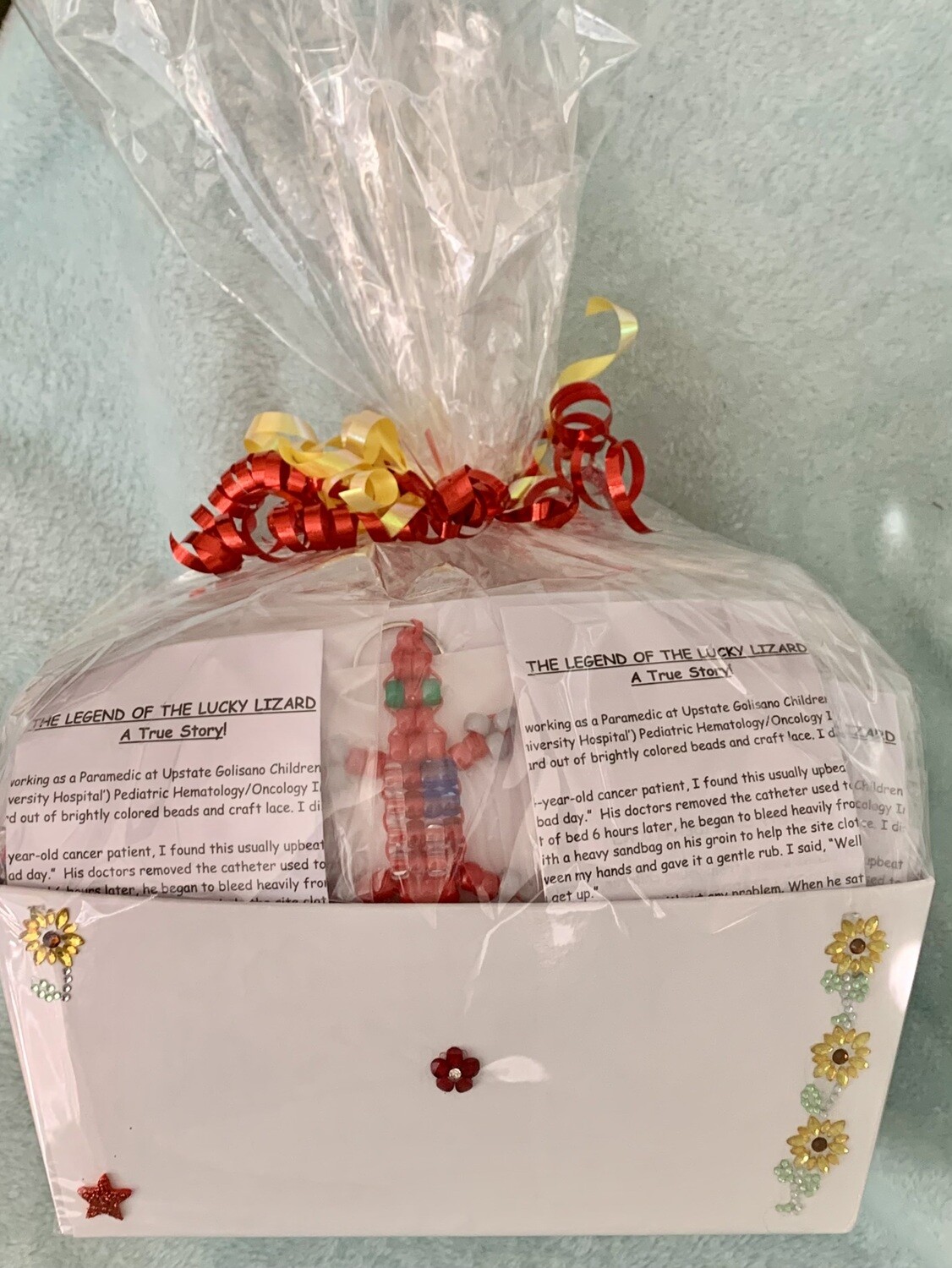 Lucky Lizard Send-a-Smile Basket - American Flag Design