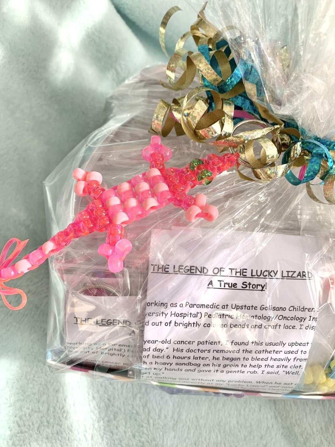 Lucky Lizard Send-A-Smile Basket - Checkerboard Design