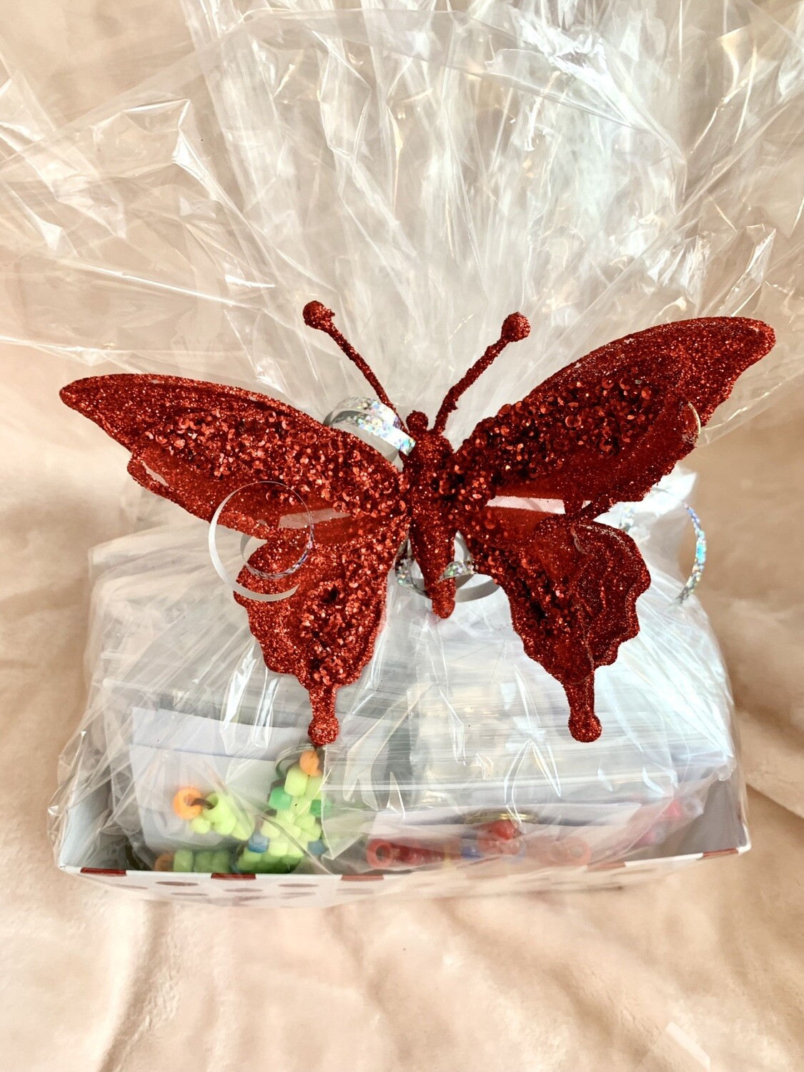 Lucky Lizard Send-A-Smile Basket - Extra Points Design