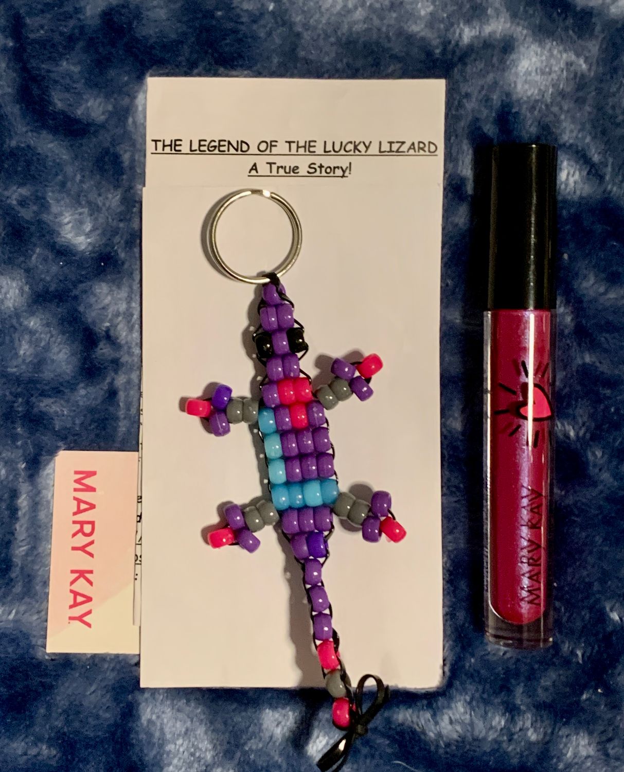 LUCKY LIZARD &amp; A  LIP GLOSS FEATURING LTD ED MARY KAY HOPEFUL LILAC