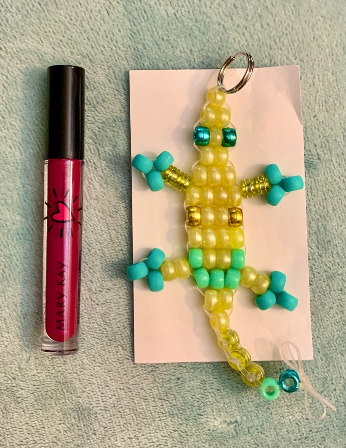 LUCKY LIZARD &amp; A  LIP GLOSS FEATURING LTD ED MARY KAY HOPEFUL LILAC