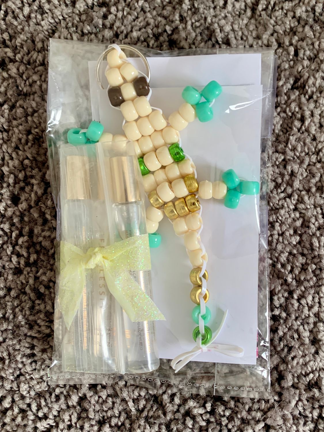 Lucky Lizard Send-A-Smile Women's Fragrance Sampler Gift Set