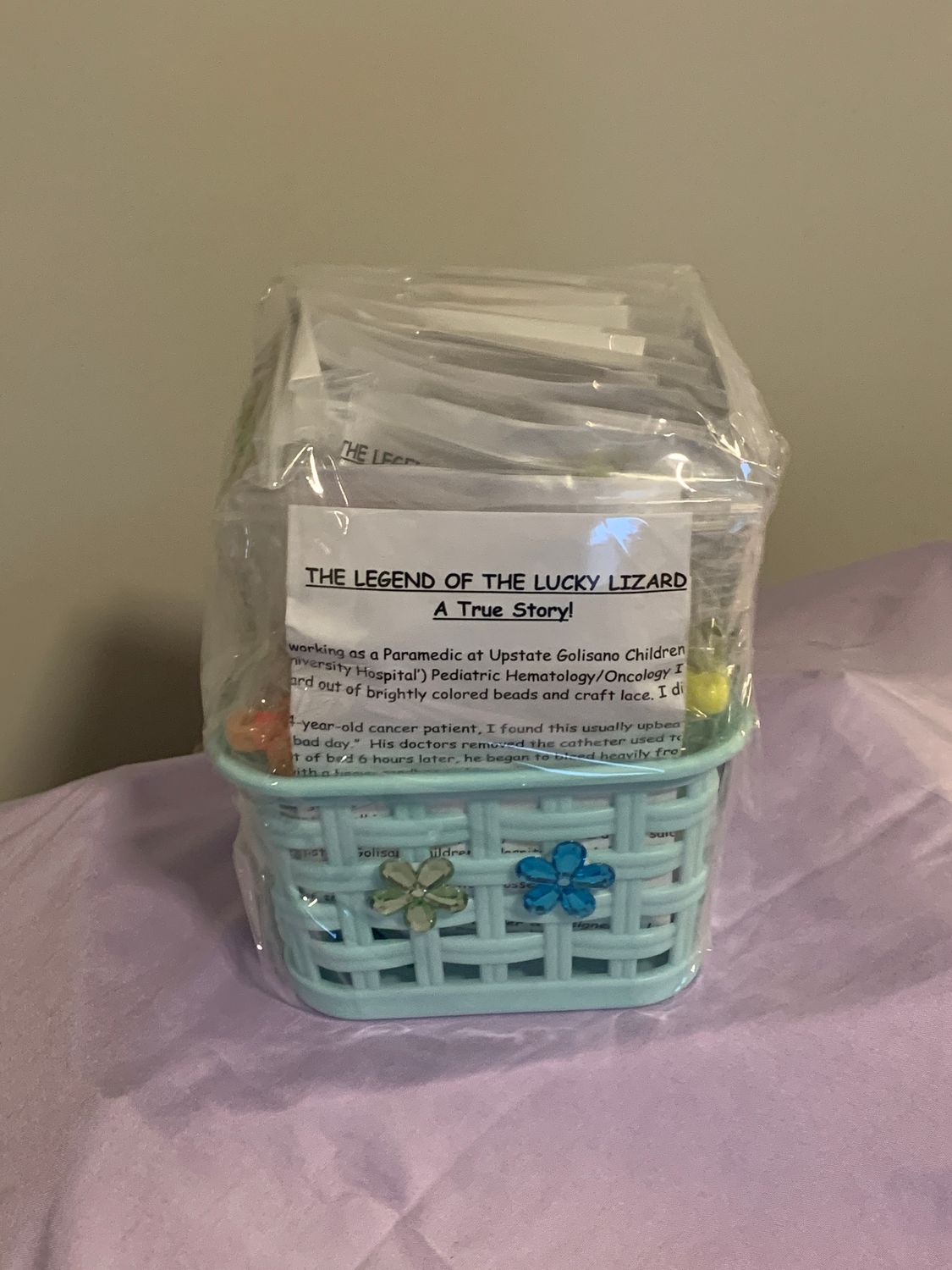 Lucky Lizard Send-A-Smile Basket - Single Diagonal Design