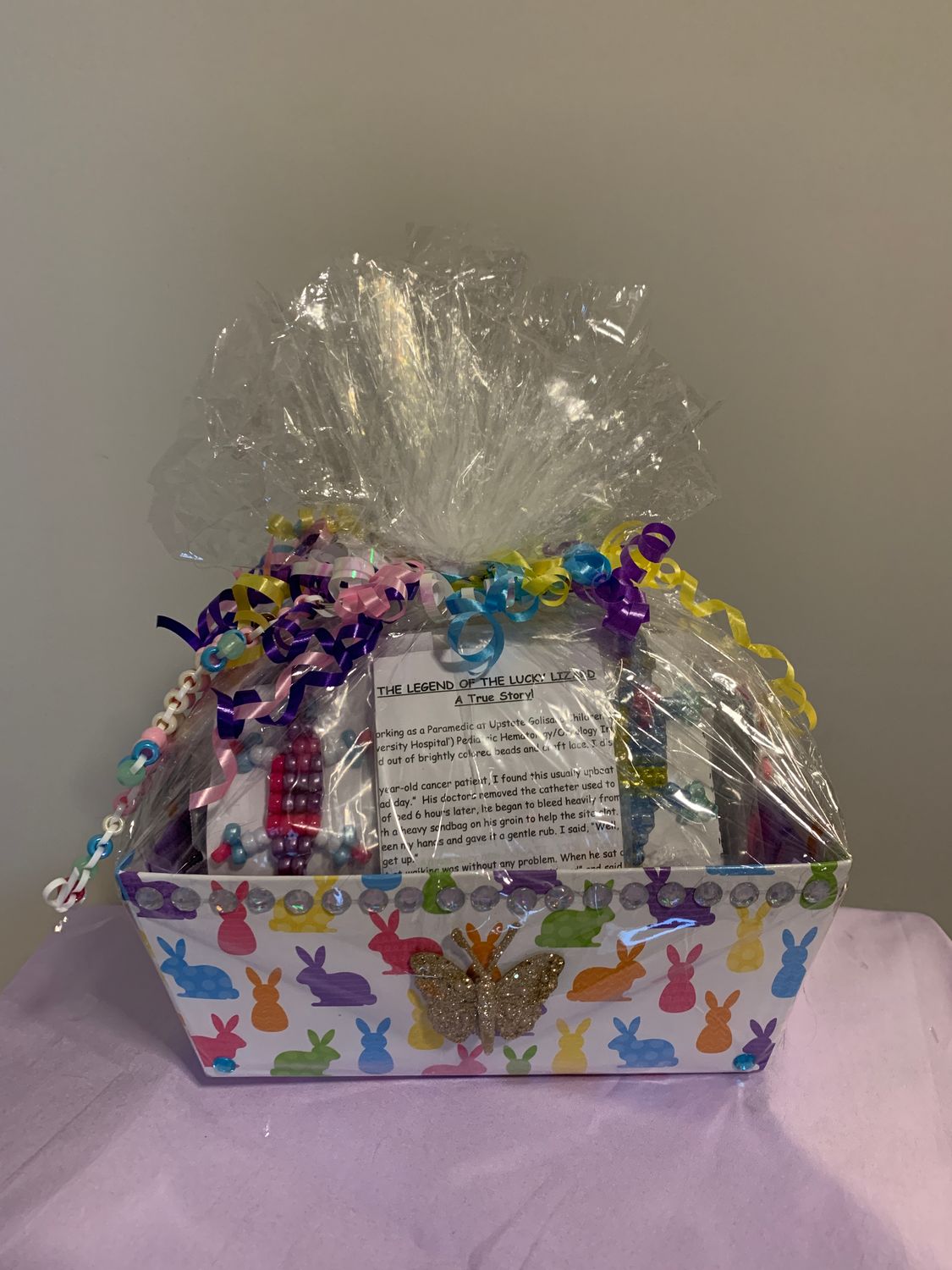 Lucky Lizard Send-A-Smile Project Basket - Love is Love Design