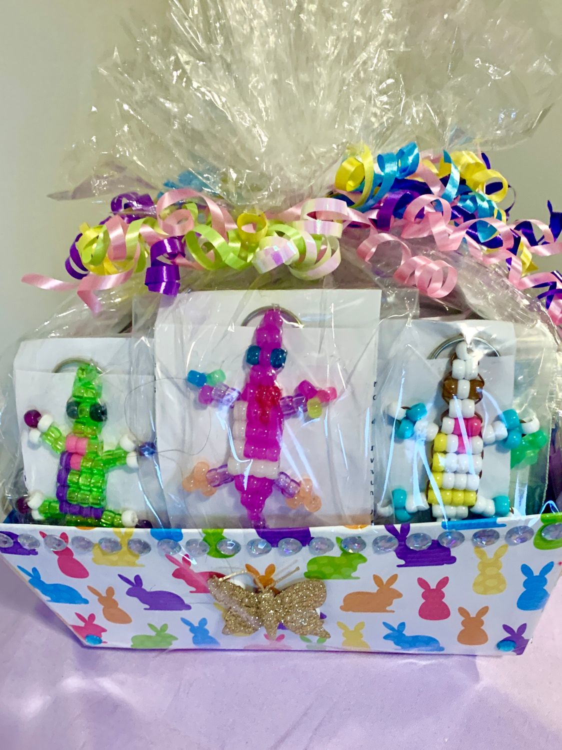 Lucky Lizard Send-A-Smile Project Basket - Love is Love Design