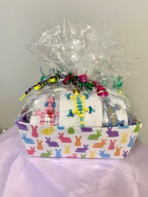 Lucky Lizard Send-A-Smile Basket - Original Design