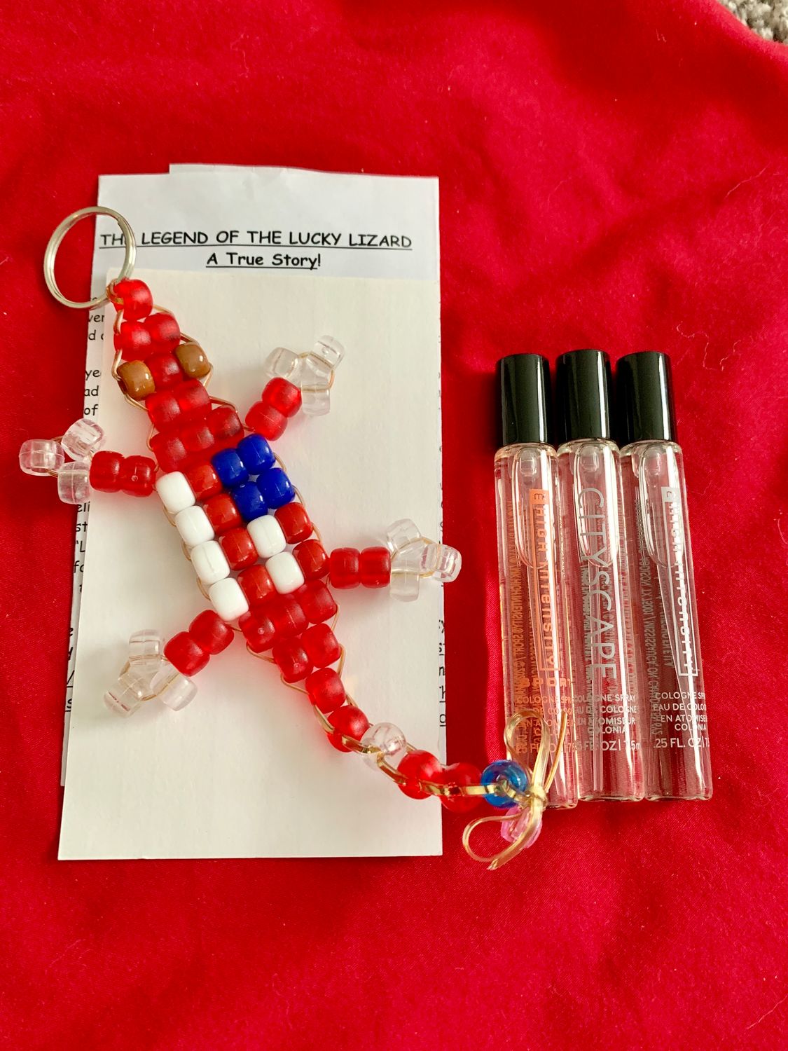 Lucky Lizard Send-A-Smile Gift Set Featuring Mary Kay Men's Fragrance Sampler