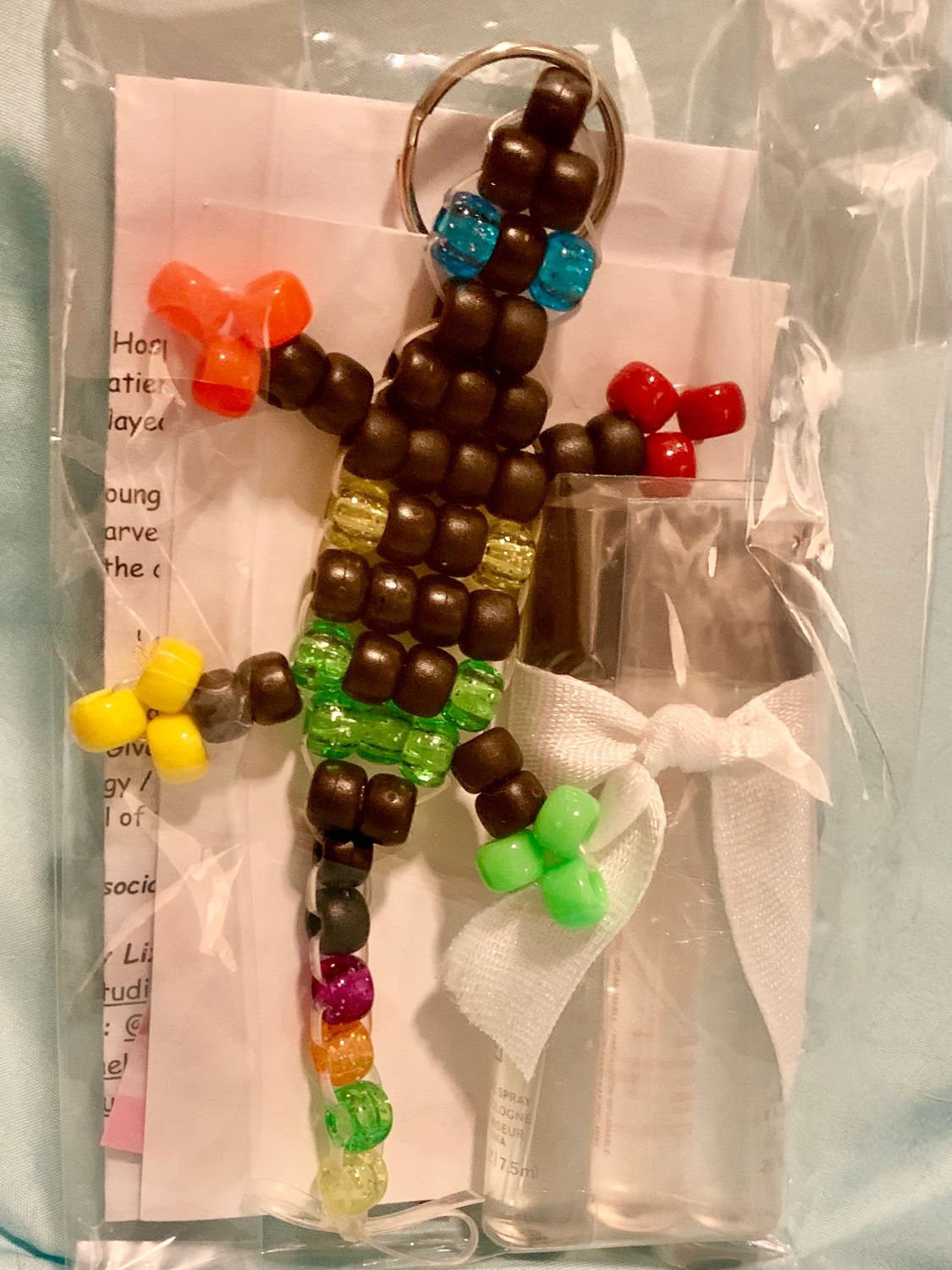 Lucky Lizard Send-A-Smile Gift Set Featuring Mary Kay Men's Fragrance Sampler