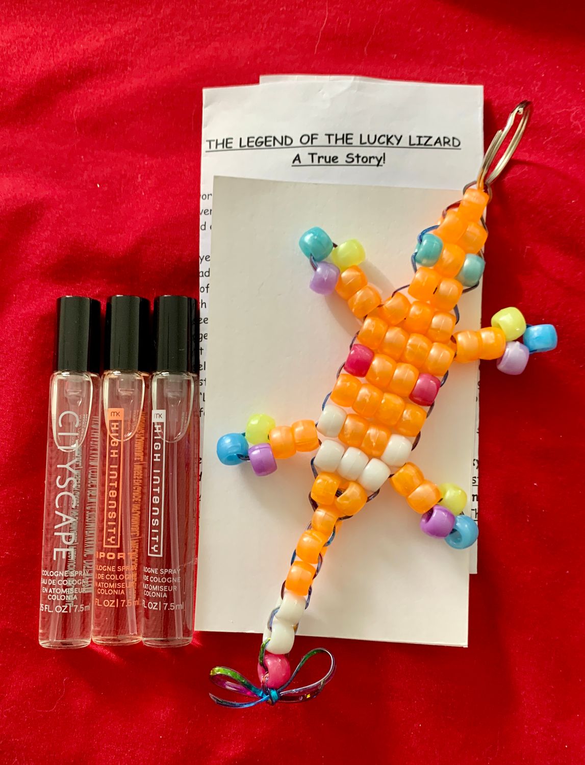 Lucky Lizard Send-A-Smile Gift Set Featuring Mary Kay Men's Fragrance Sampler