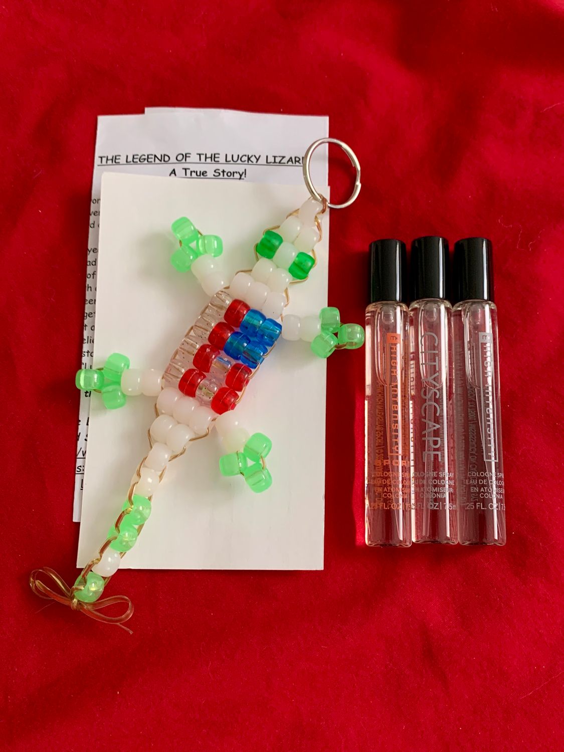 Lucky Lizard Send-A-Smile Gift Set Featuring Mary Kay Men's Fragrance Sampler