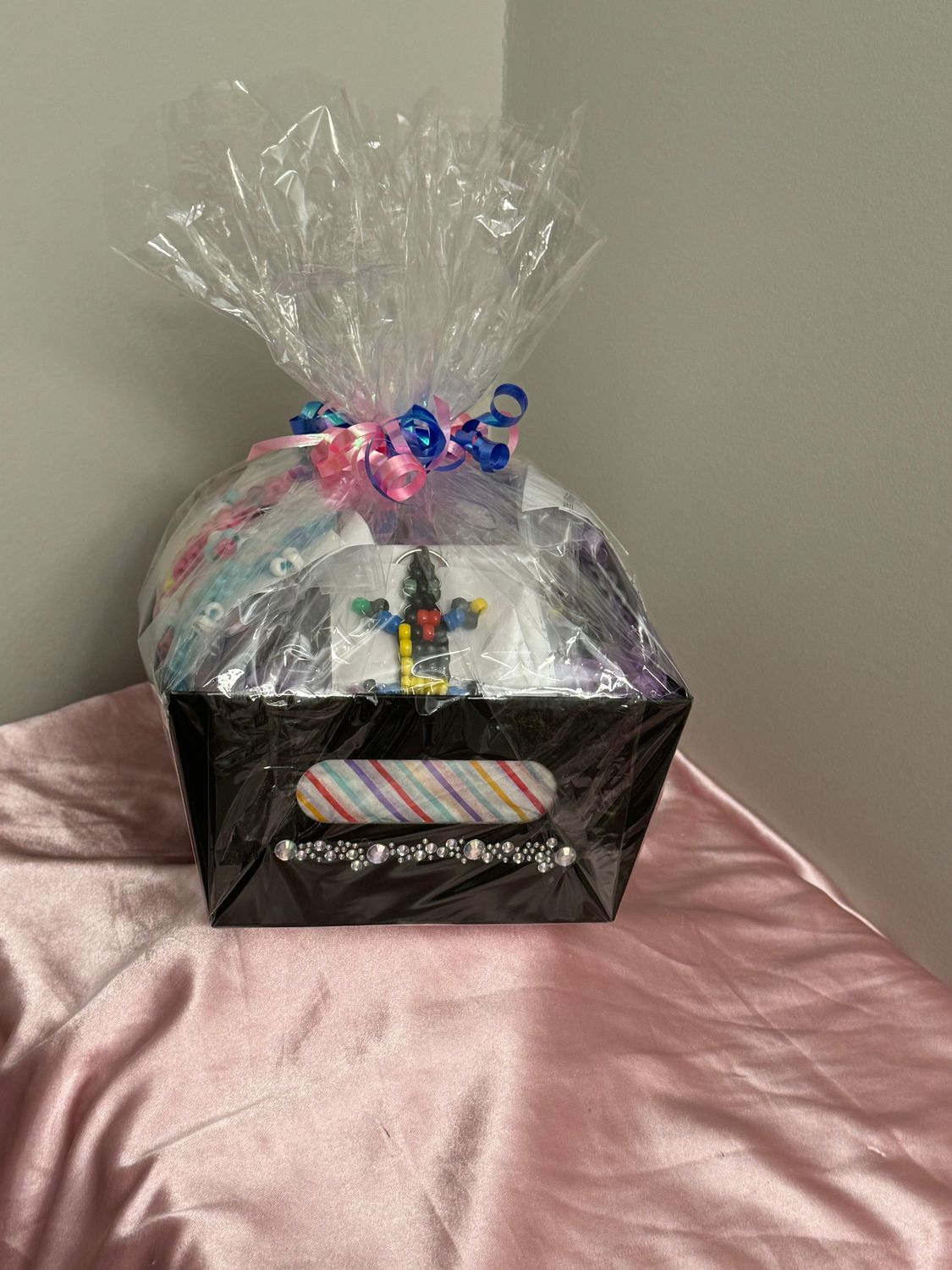 Lucky Lizard Send-A-Smile Basket - Love Is Love Design