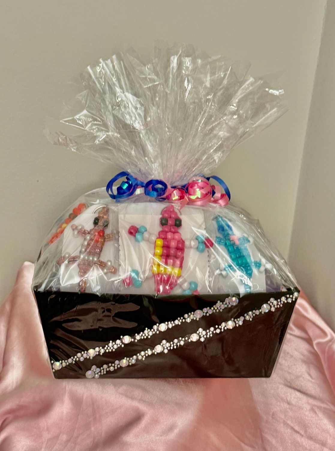 Lucky Lizard Send-A-Smile Basket - Love Is Love Design