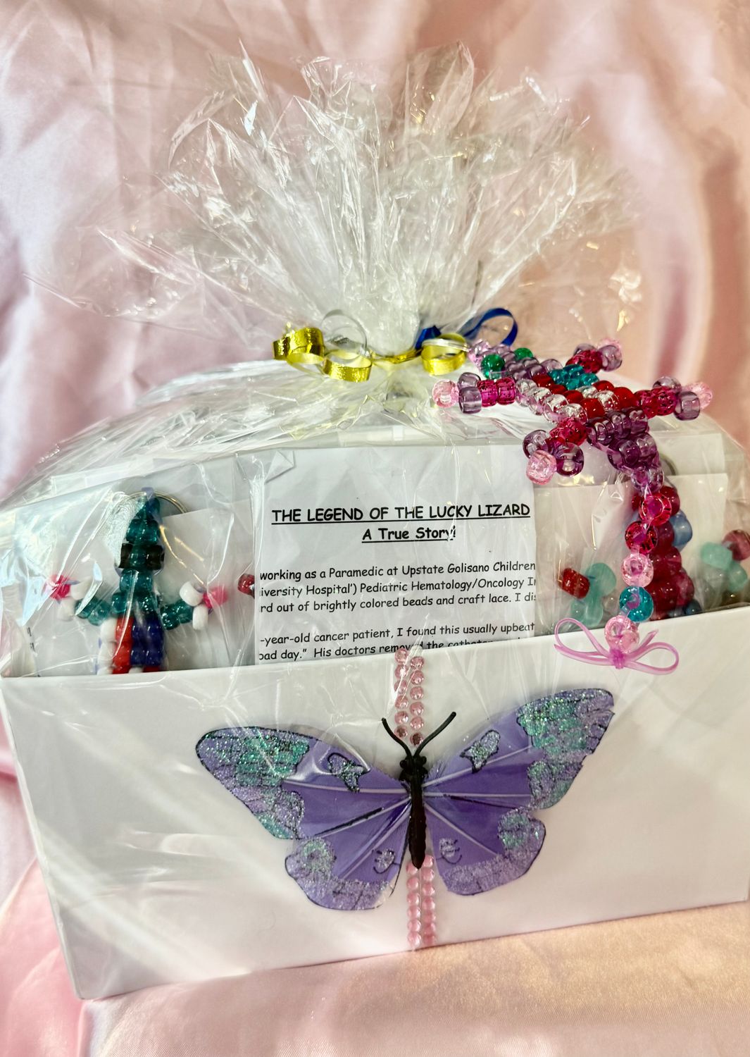 Lucky Lizard Send-A-Smile Basket - American Flag Design