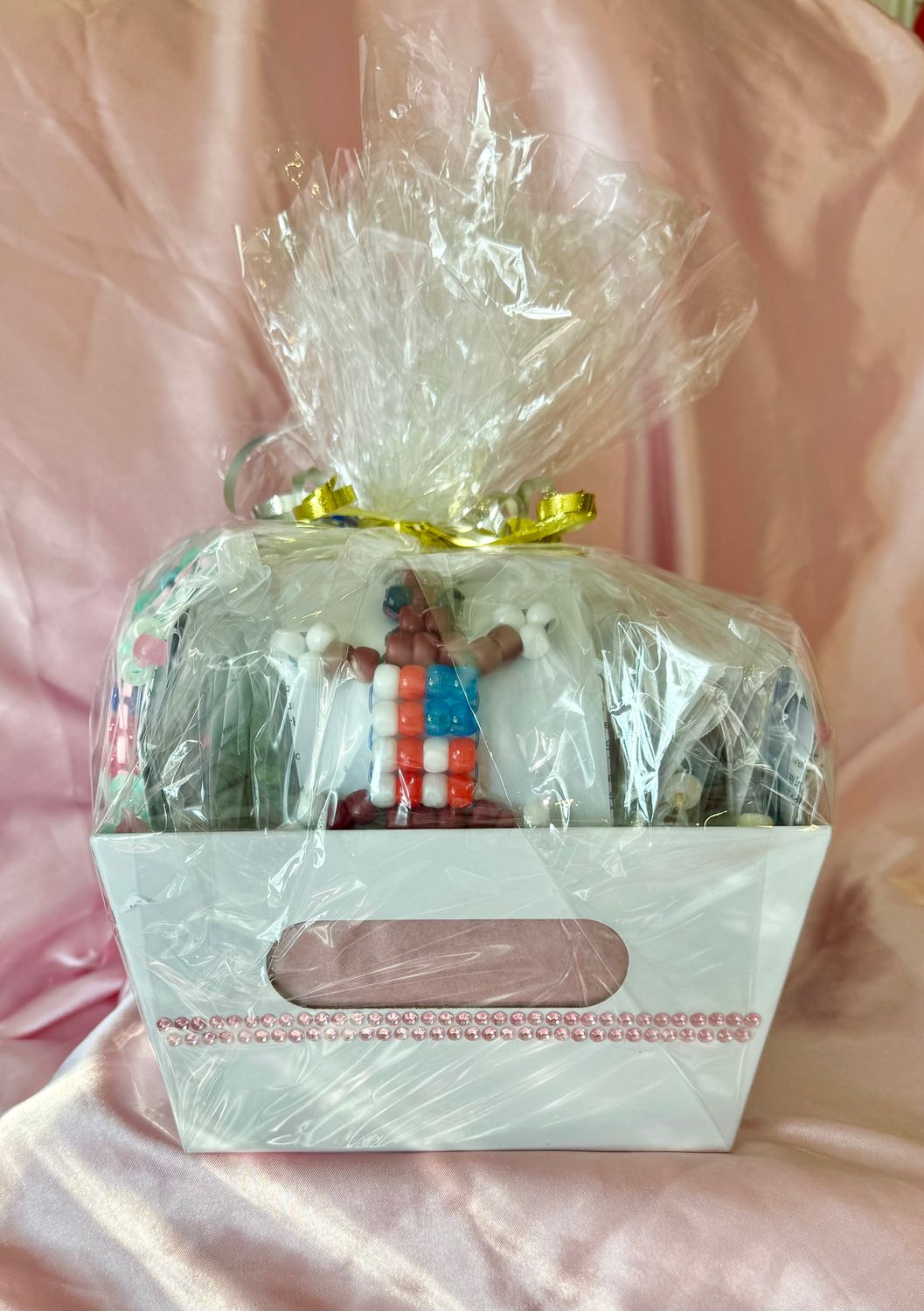 Lucky Lizard Send-A-Smile Basket - American Flag Design