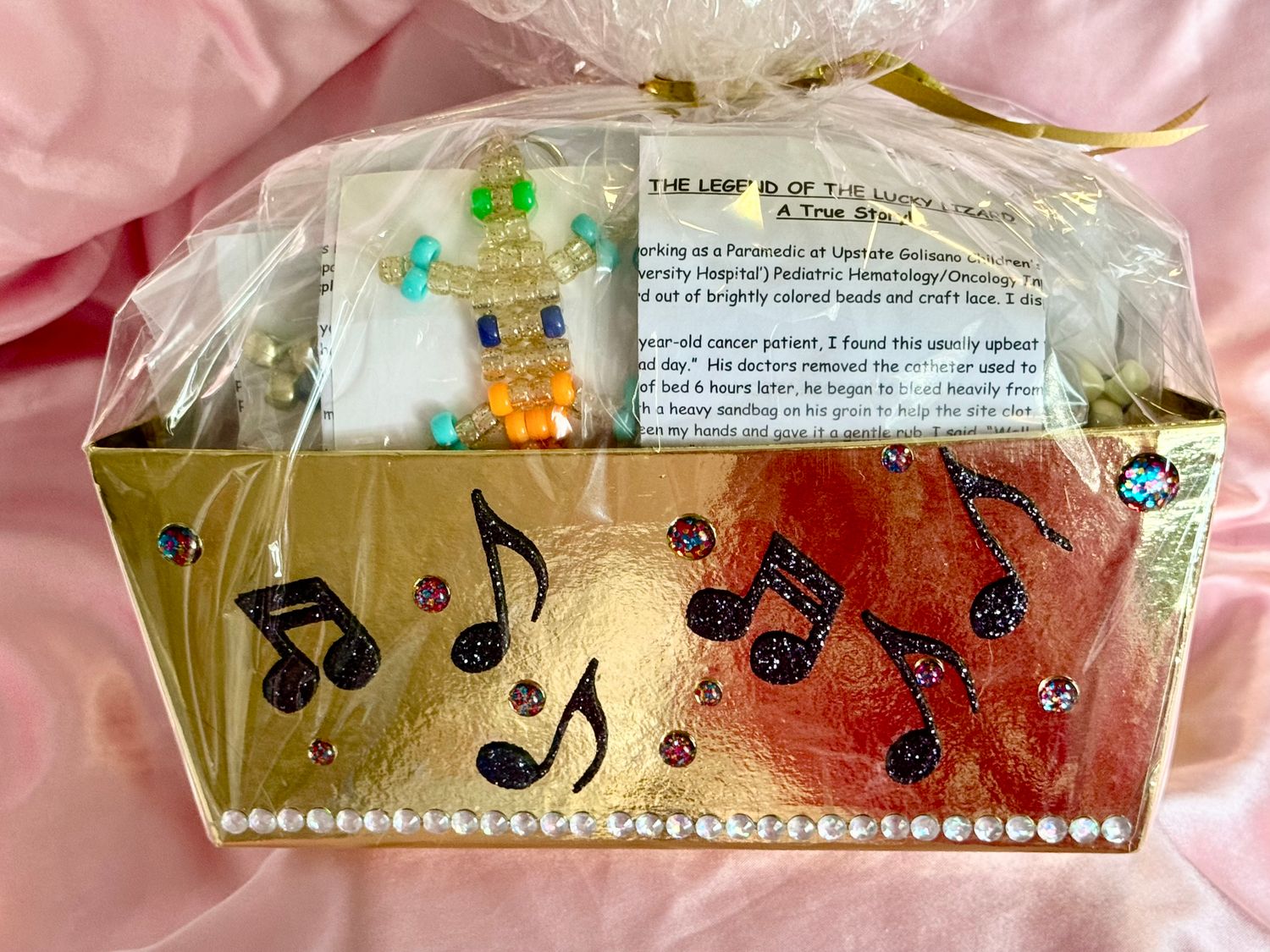 Lucky Lizard Send-A-Smile Basket- Smile Design