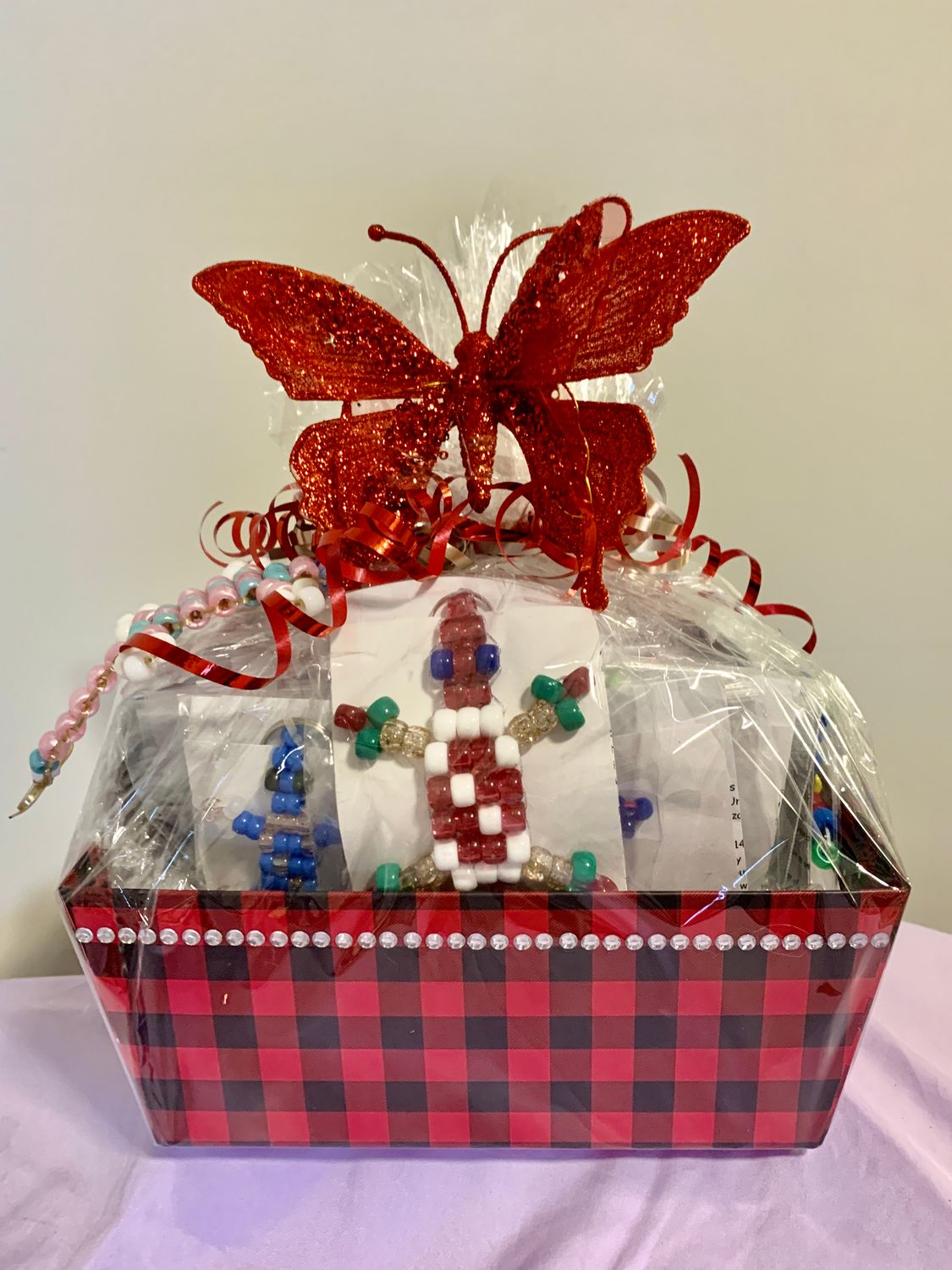 Lucky Lizard Send a Smile Basket - Superman Design