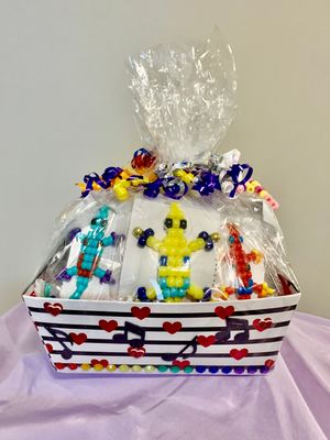 Lucky Lizard Send-A-Smile Basket - Smile Design
