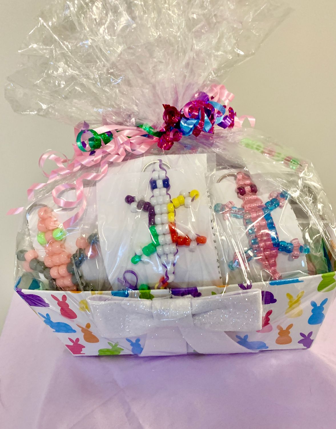 Lucky Lizard Send-a-Smile Basket - Hug Design
