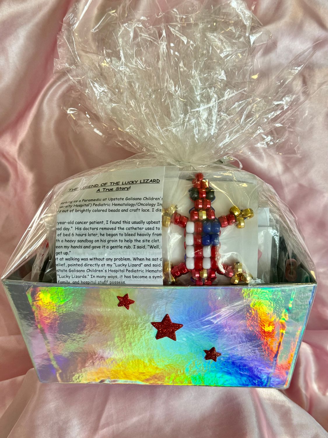 Lucky Lizard Send-A-Smile Basket - American Flag  Design