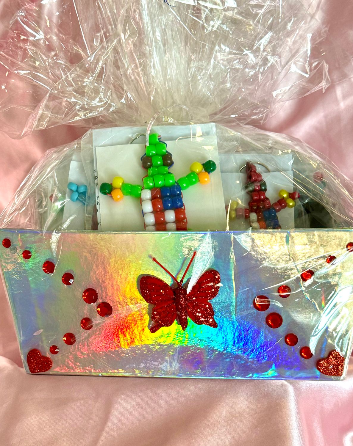 Lucky Lizard Send-A-Smile Basket - American Flag  Design