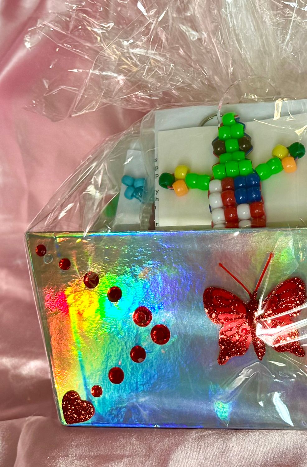 Lucky Lizard Send-A-Smile Basket - American Flag  Design