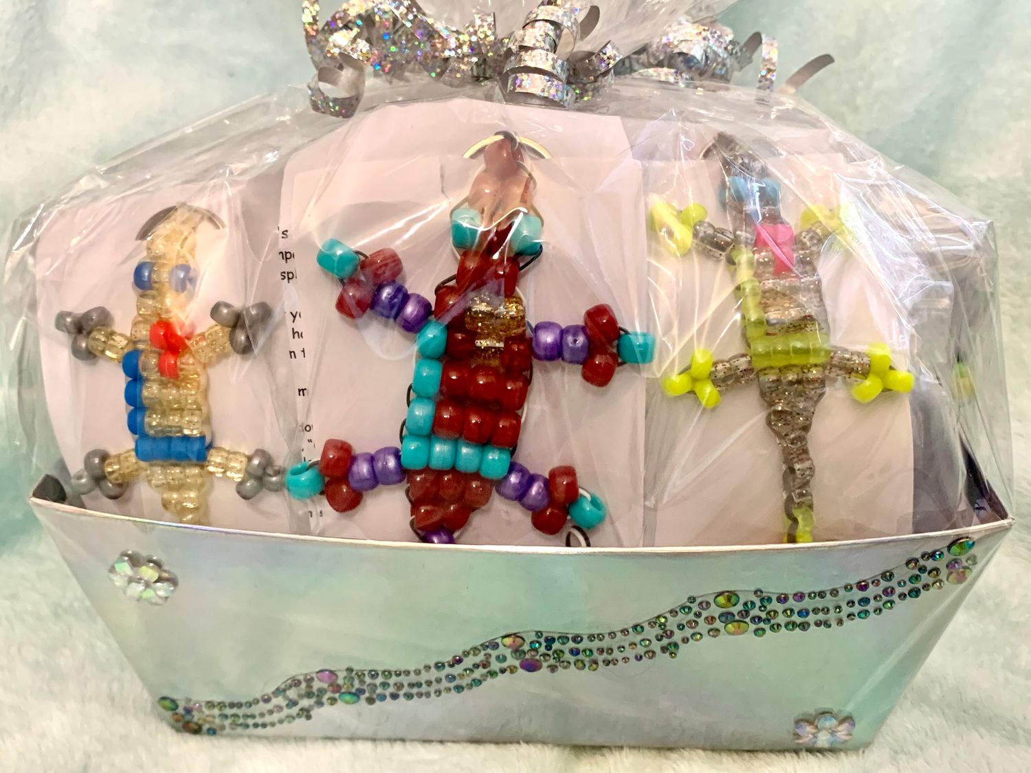 Lucky Lizard Send-A-Smile Project Basket - Love is Love Design