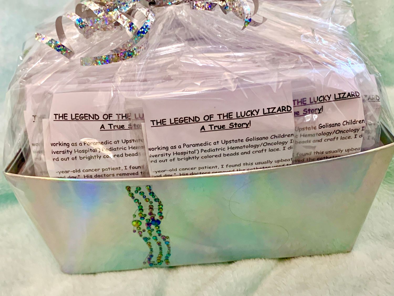 Lucky Lizard Send-A-Smile Project Basket - Love is Love Design