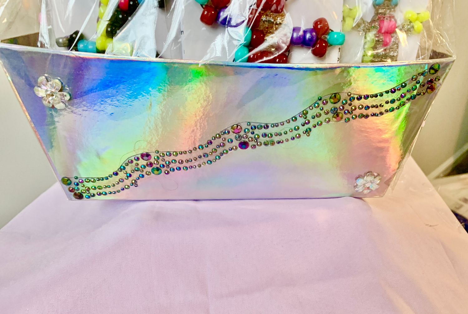 Lucky Lizard Send-A-Smile Project Basket - Love is Love Design