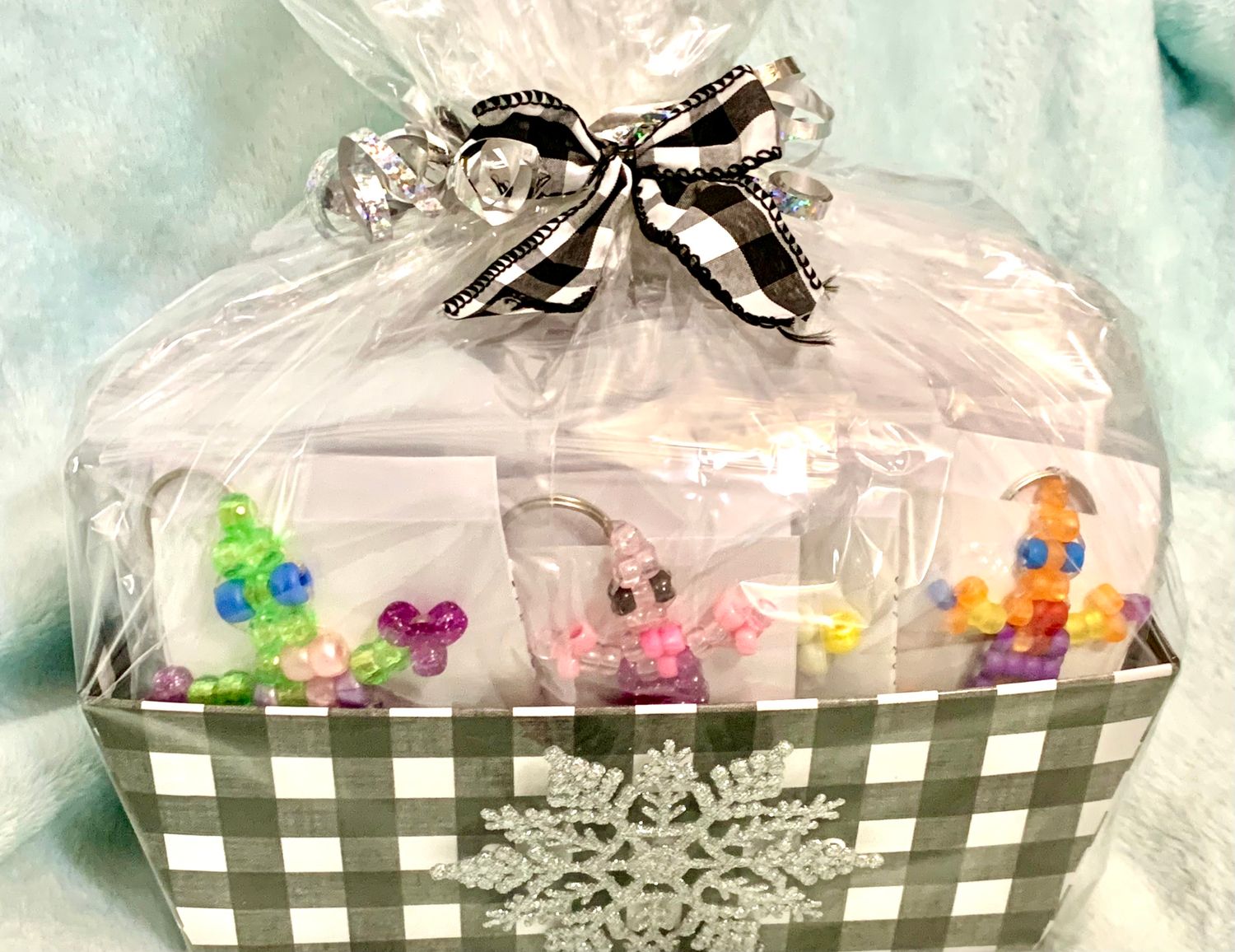 LUCKY LIZARD Send-A-Smile BASKET - Heart of a Hero Design