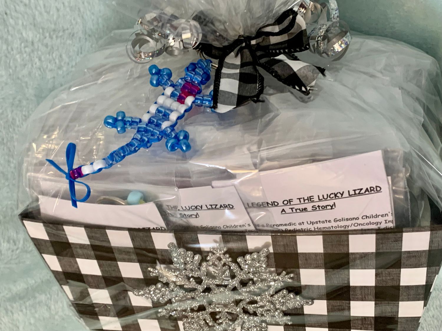 LUCKY LIZARD Send-A-Smile BASKET - Heart of a Hero Design