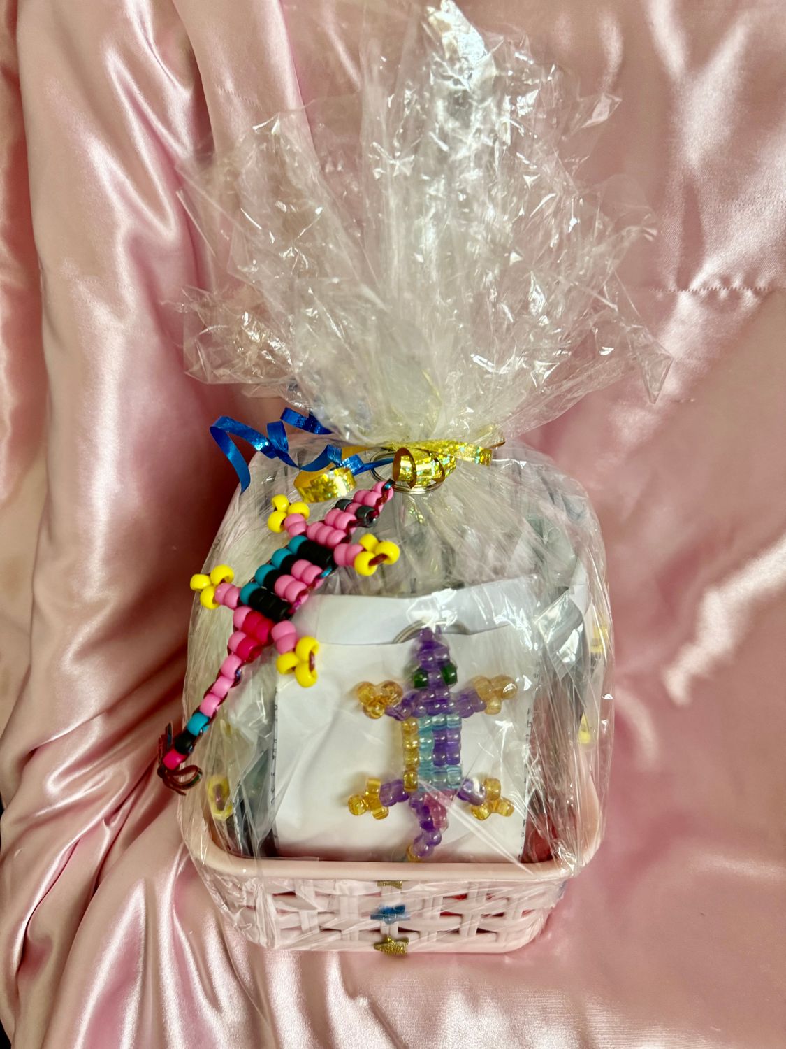 Lucky Lizard Send-A-Smile Basket - "I CARE" Design