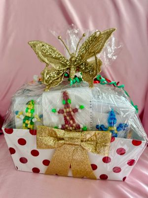 Lucky Lizard Send-A-Smile Project Basket - Superman Design