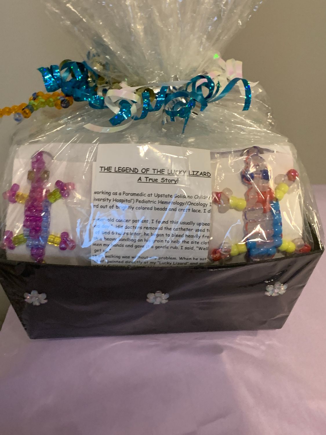 Lucky Lizard  Send-A-Smile Project Basket - Joy &amp; Love The Journey Design
