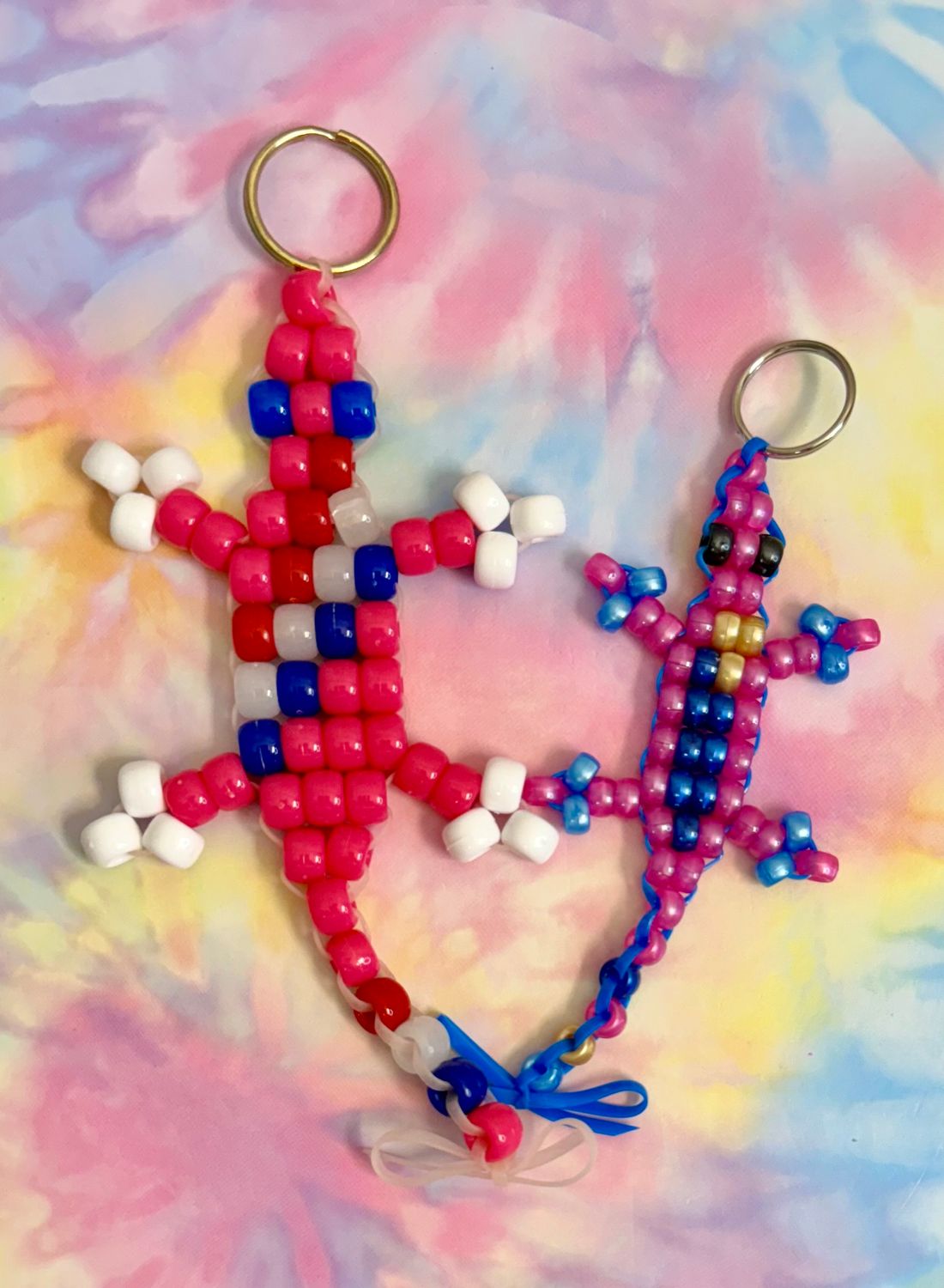 &#39;Send-a-Smile&#39; Lucky Lizard Duo