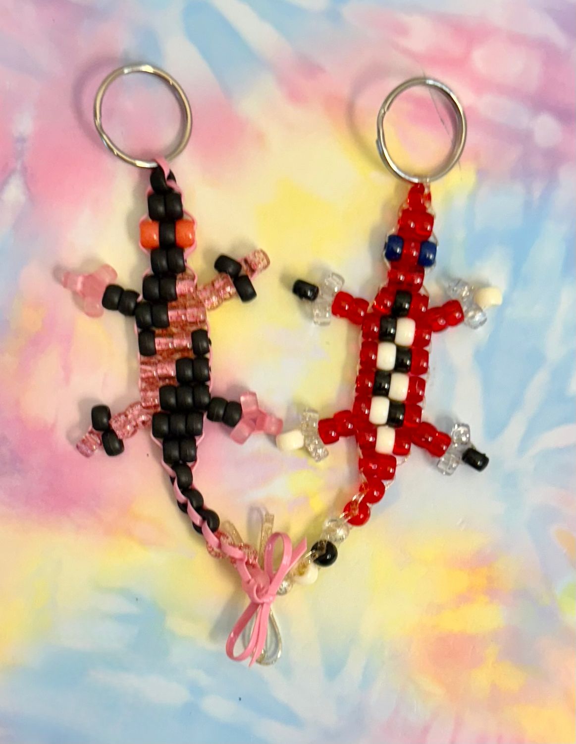 &#39;Send-a-Smile&#39; Lucky Lizard Duo