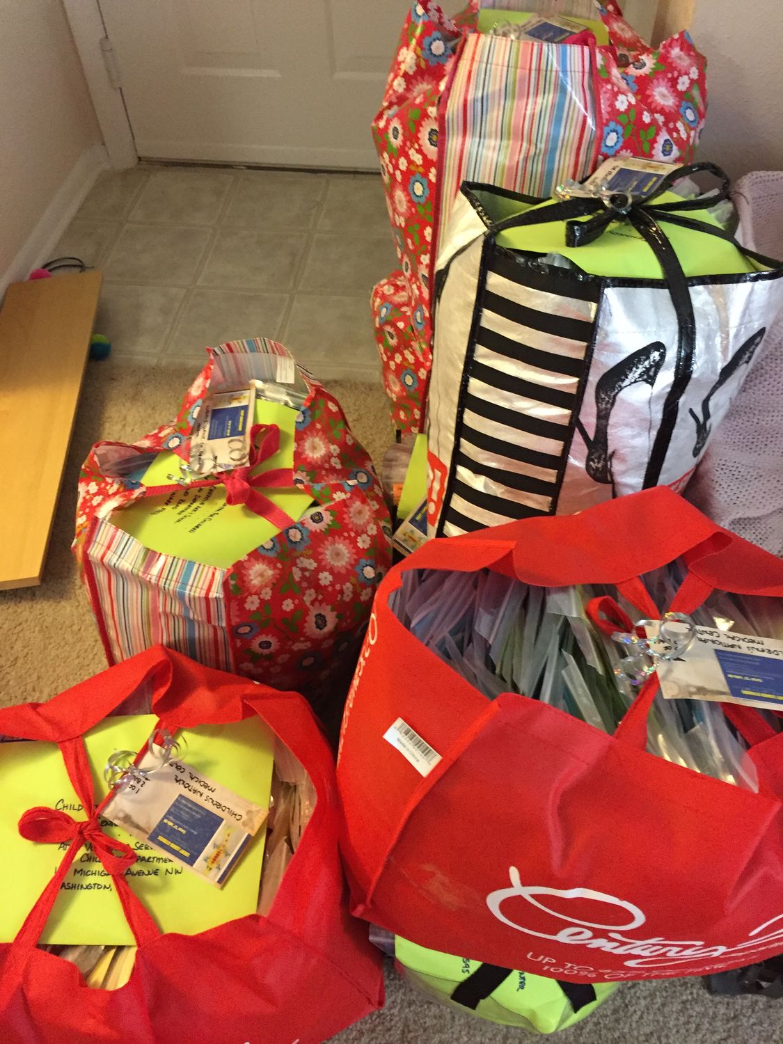 Monthly Lucky Lizard Contribution to Children's Hospitals