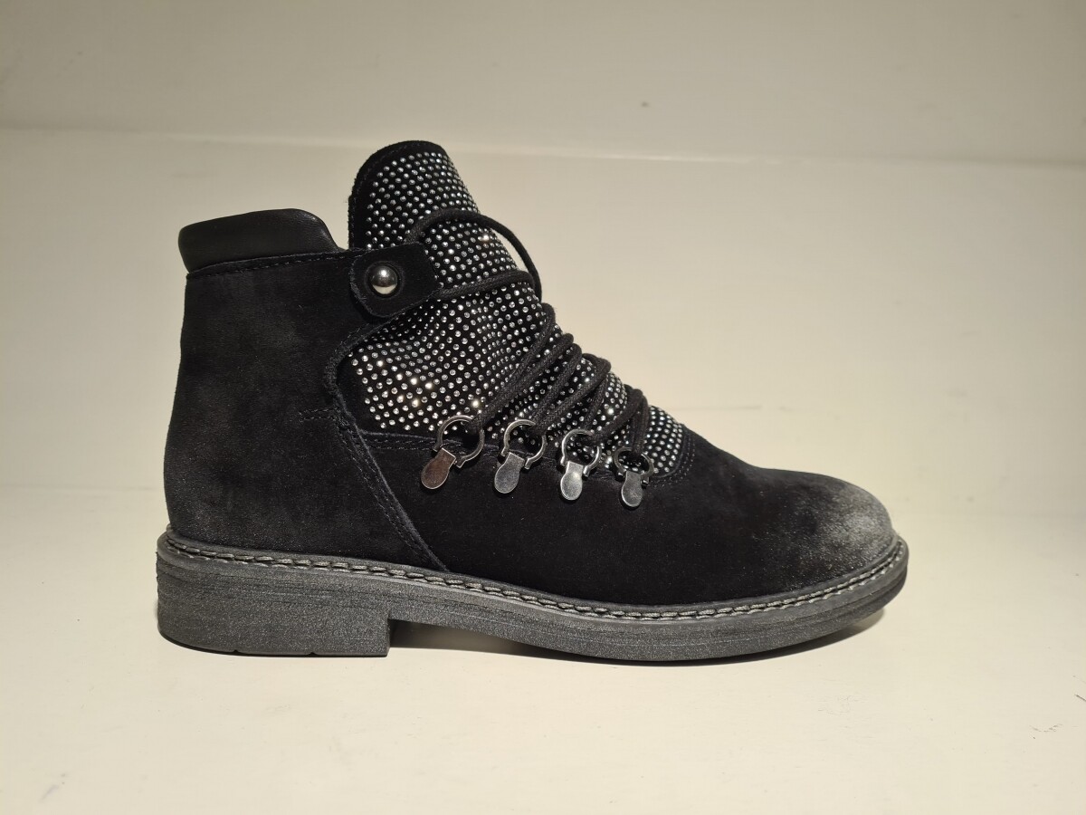 Marco Tozzi suede boot strass