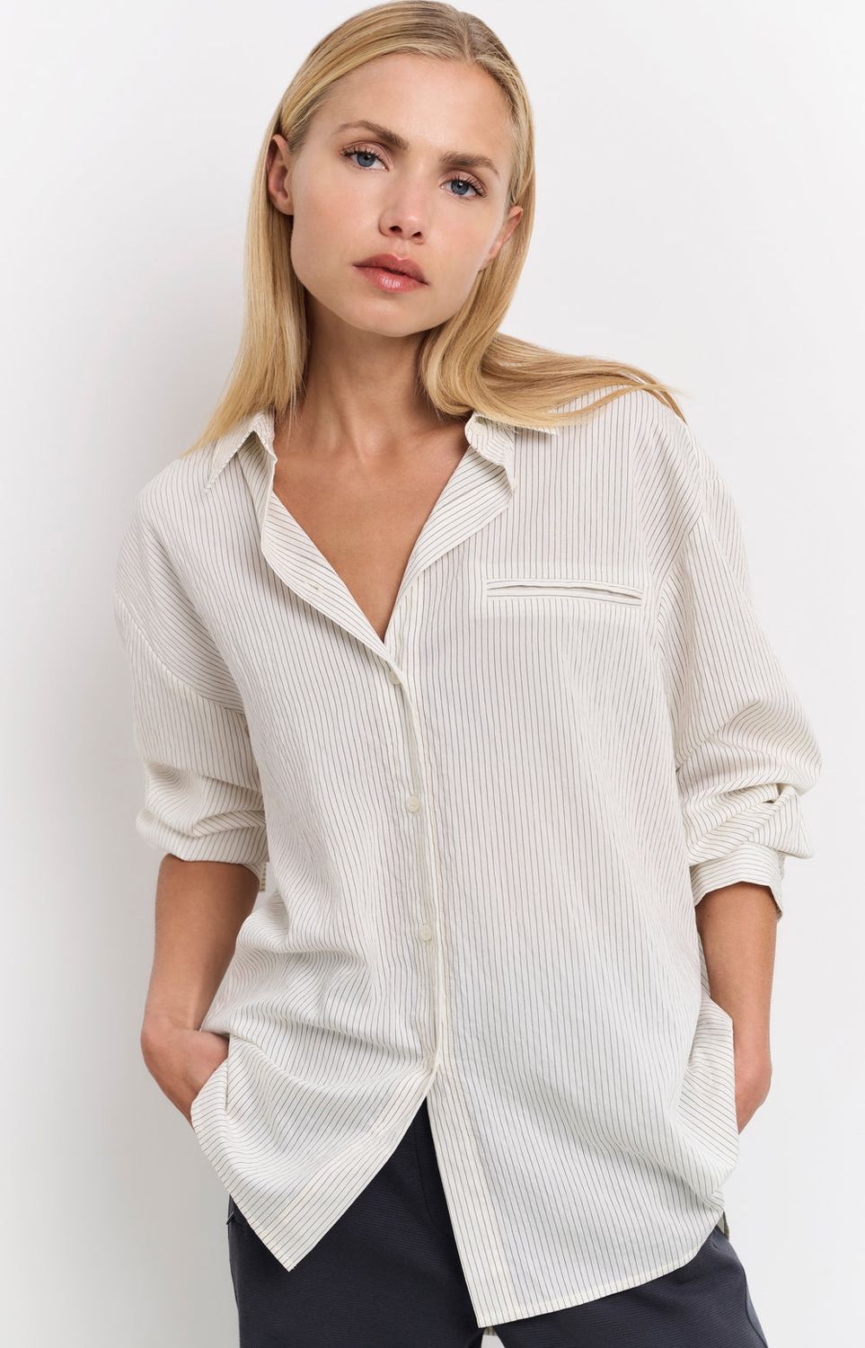 YAYA Blouse flowy Pinstripe/ 01-201139-503 PHANTOM DESSIN