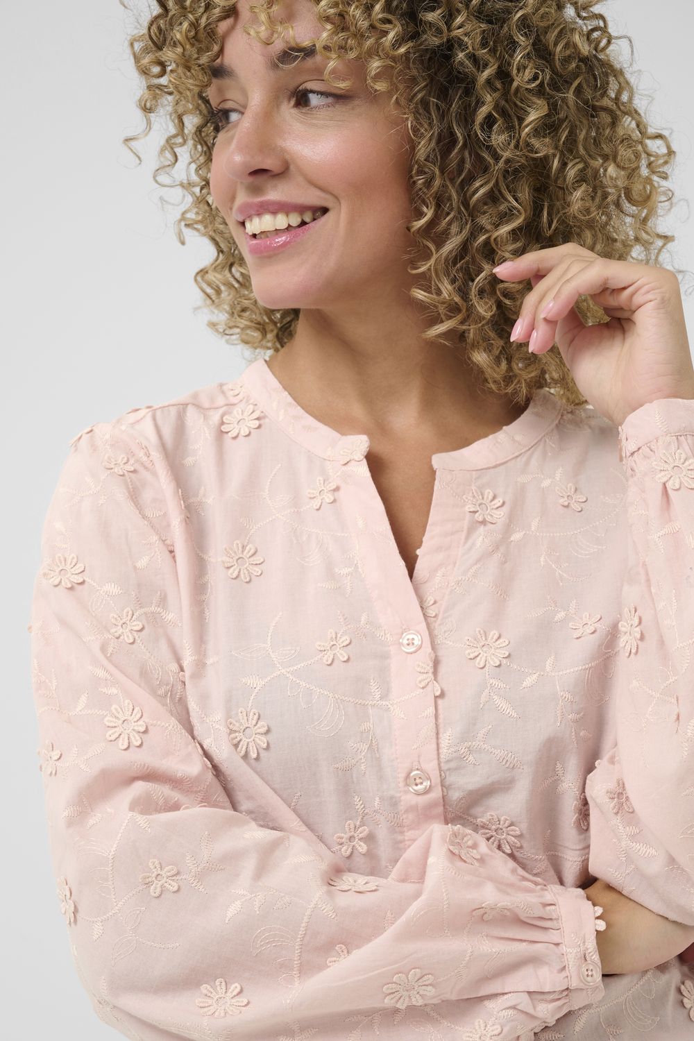 Cream Shirt / 10613317 Sepia Rose