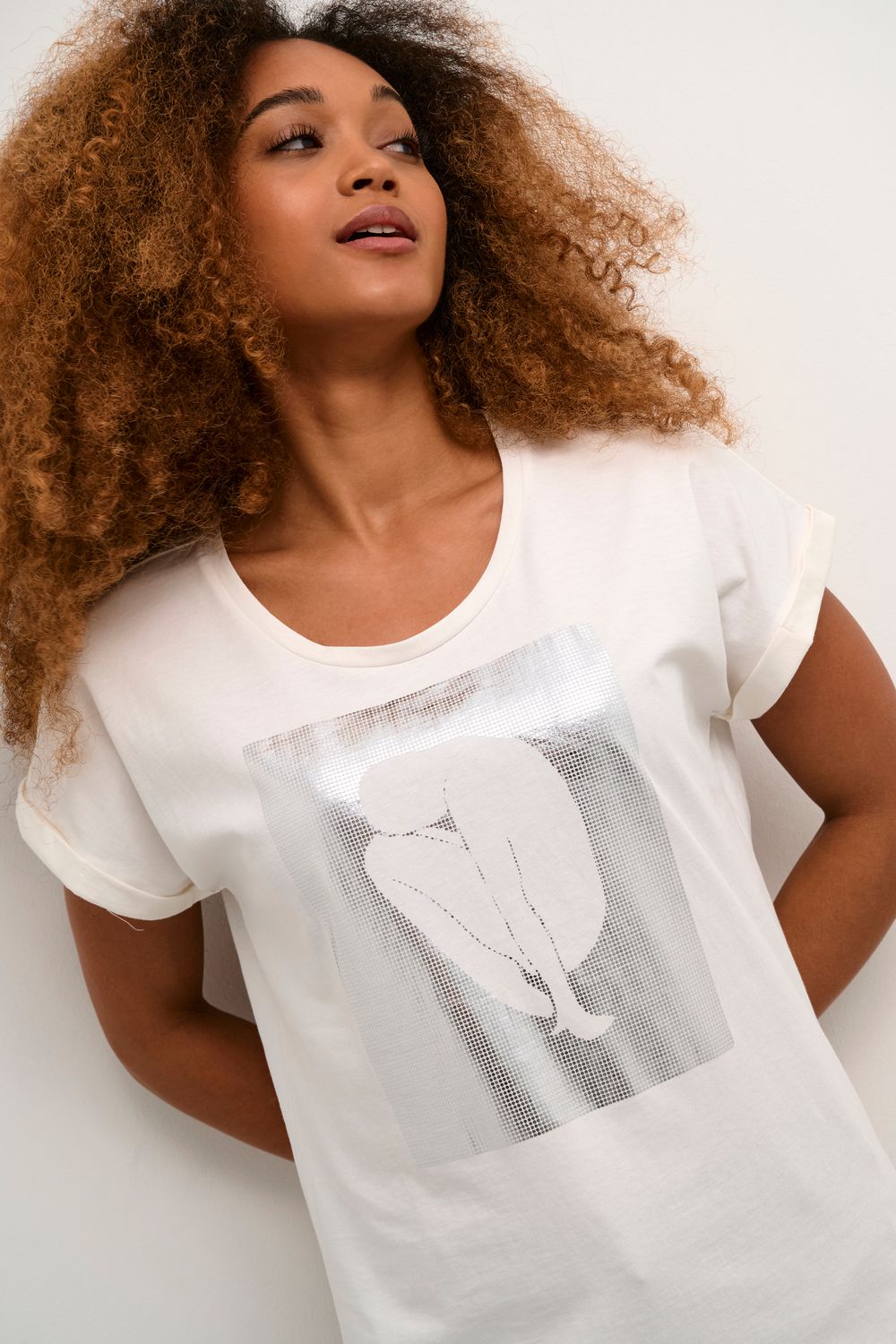 Cream Tee Silver Print / 10612938 Silver Foil Silhouette
