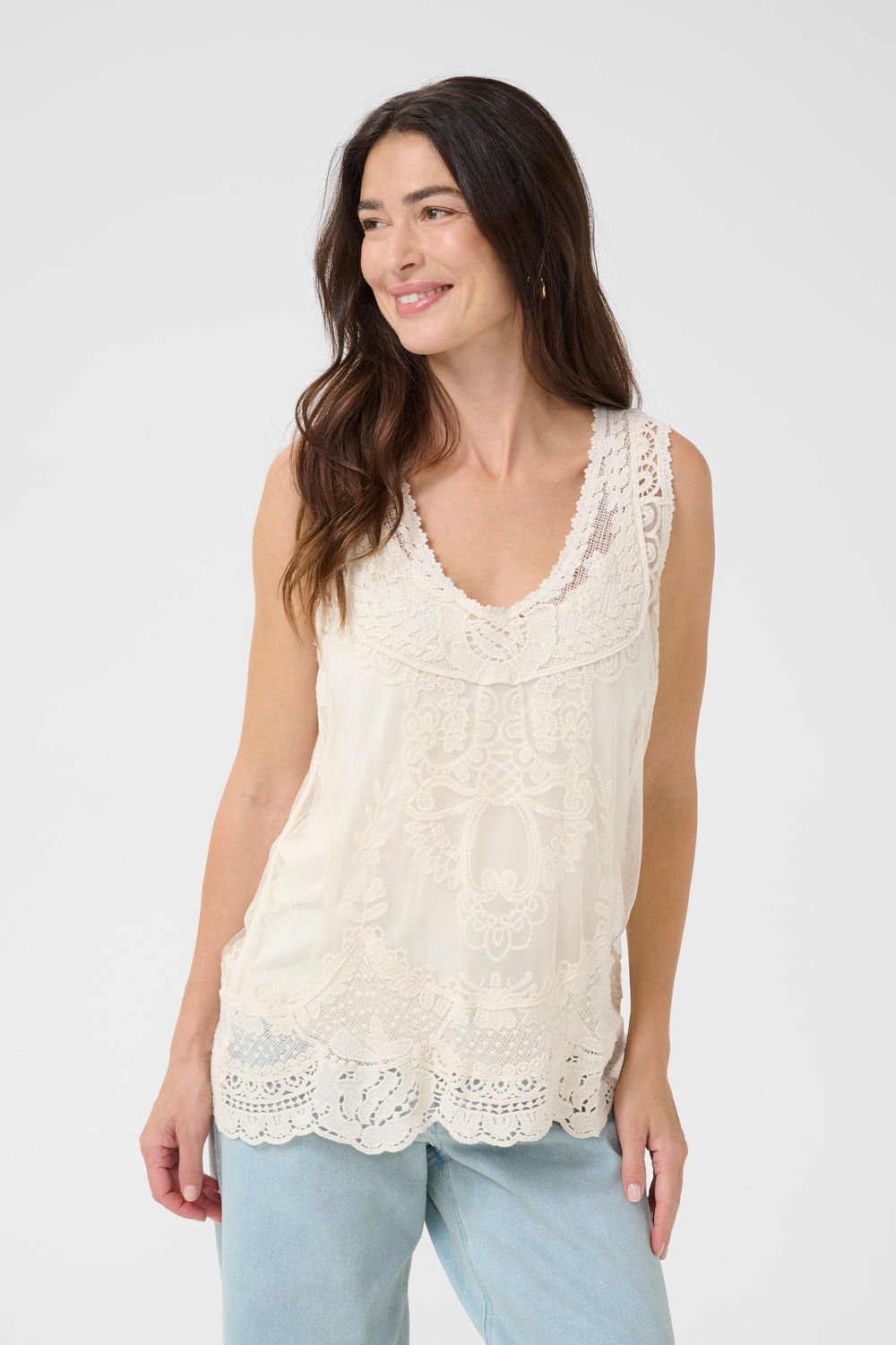 Cream Top Lace / 10613441 Eggnog