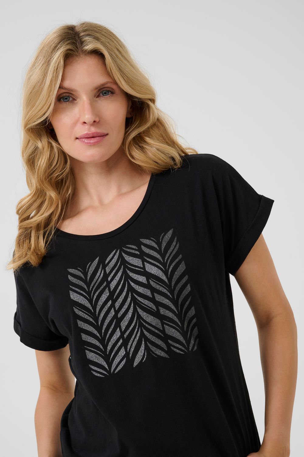 Cream Tee/  10613487 Black Glitter Stripes