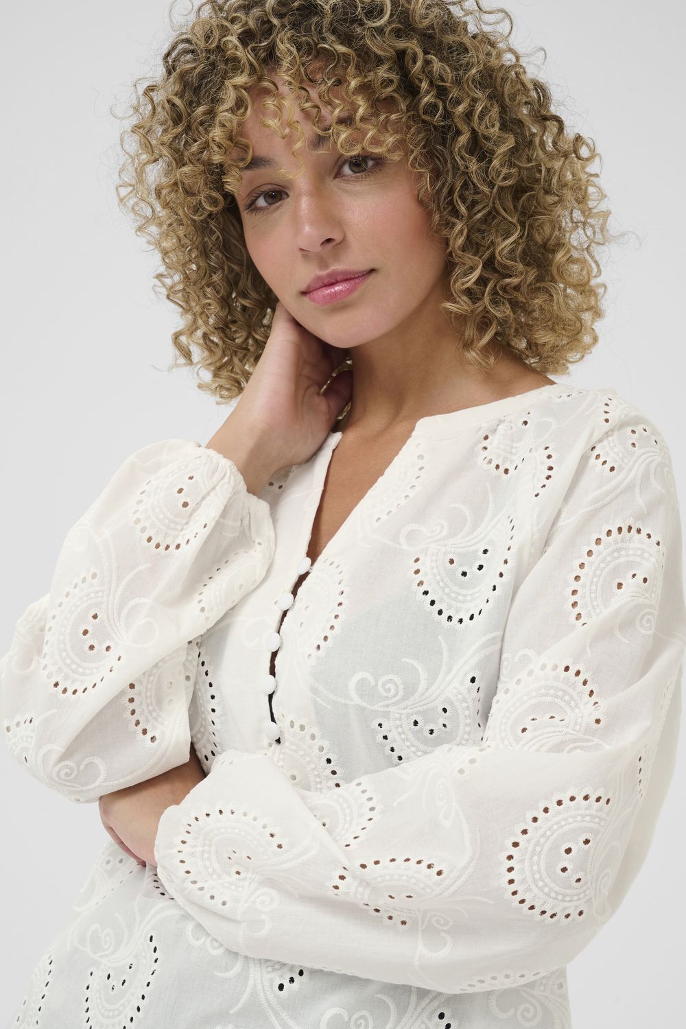 Cream Blouse Cotton / 10613324 Snow White