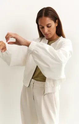 YAYA Jacket Bomber Cropped / 02-001049-504 OFF WHITE